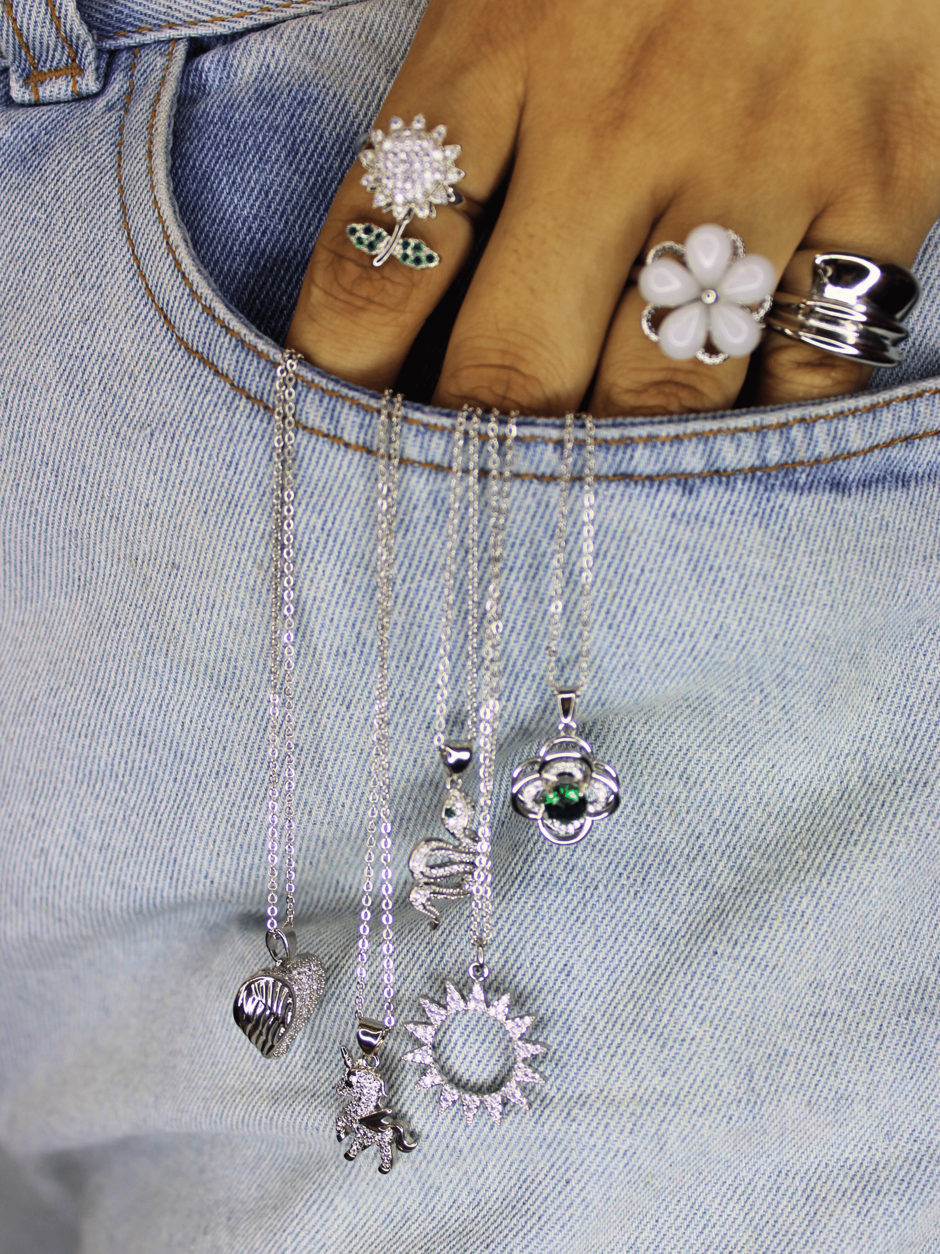 bisuglam-collares